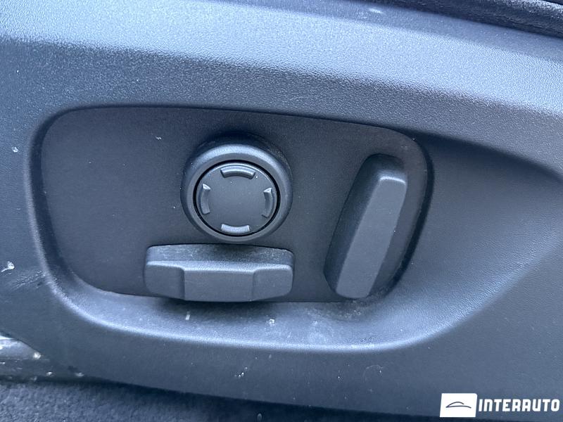 Land Rover Discovery Sport 21 land rover discovery sport 2016