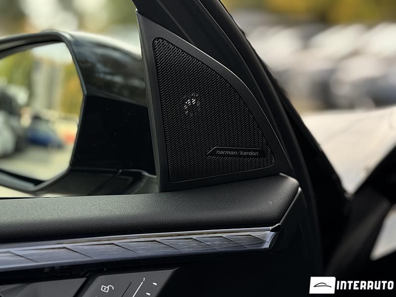 BMW X3 2.0D 10 bmw x3 2.0d 2025