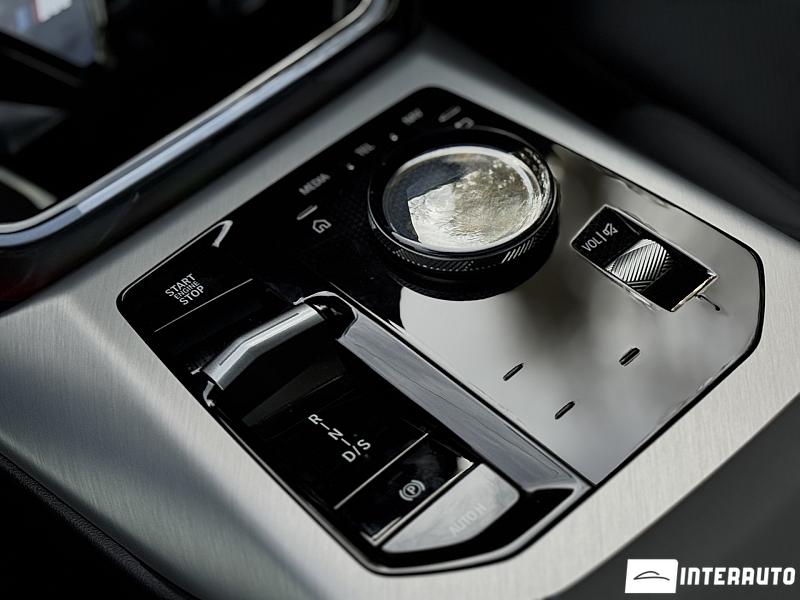 BMW X3 2.0D 19 bmw x3 2.0d 2025