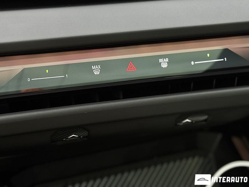 BMW X3 2.0D 18 bmw x3 2.0d 2025