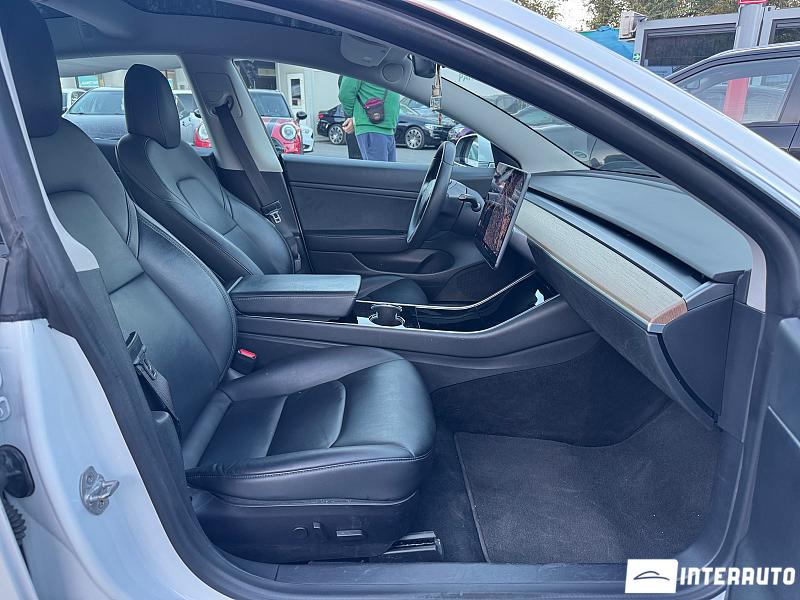 Tesla Model 3 6 tesla model 3 2020