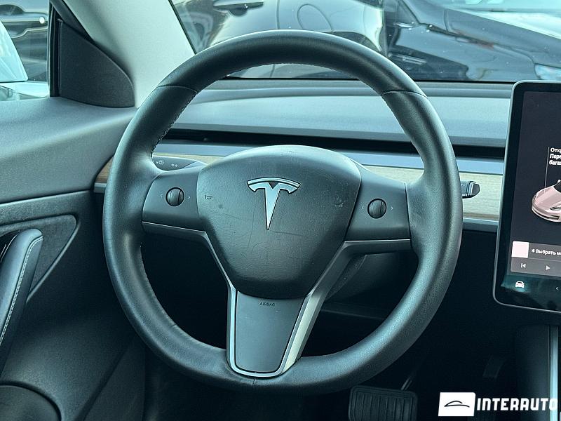 Tesla Model 3 11 tesla model 3 2020