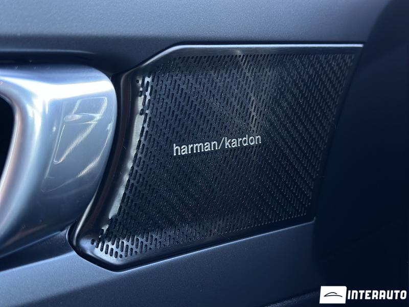 Volvo XC 40 15 volvo xc 40 2021