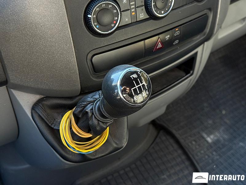 Volkswagen Crafter 11 volkswagen crafter 2014