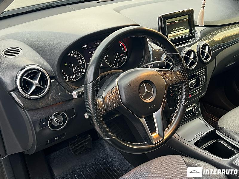 Mercedes B 180 8 mercedes b 180 2014