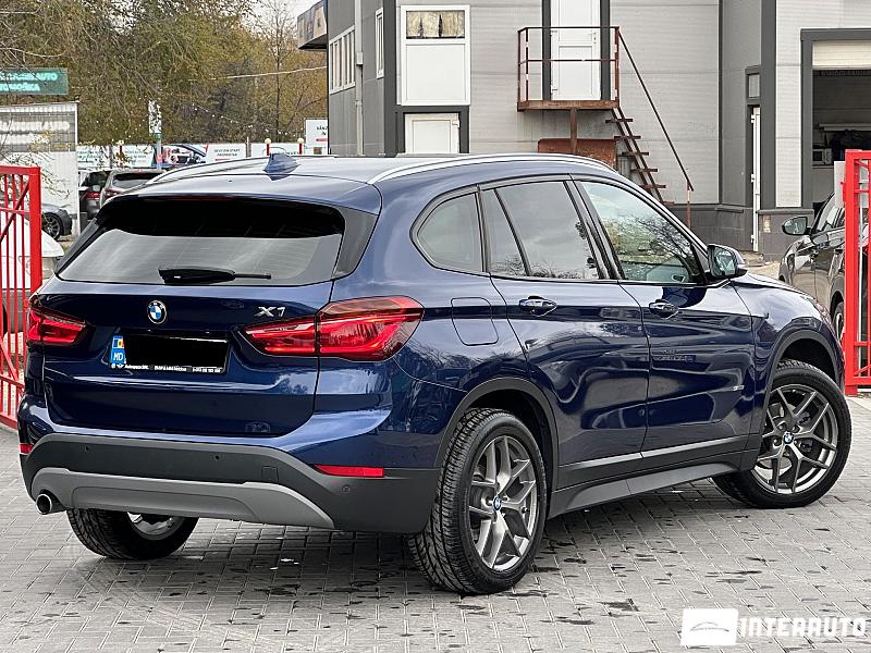 BMW X1 1.8D 4 bmw x1 1.8d 2017