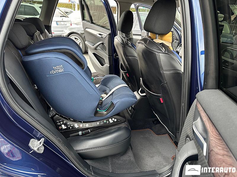 BMW X1 1.8D 16 bmw x1 1.8d 2017