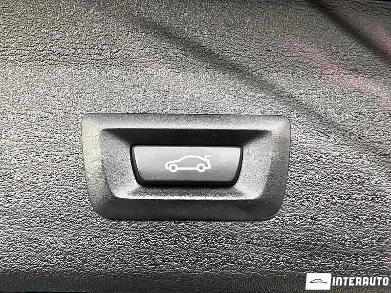 BMW X1 1.8D 17 bmw x1 1.8d 2017