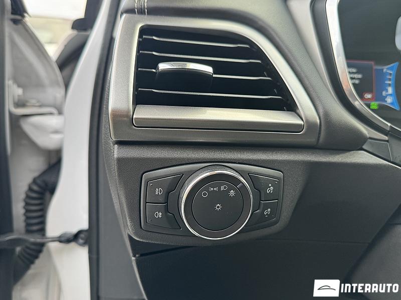 Ford Mondeo 21 ford mondeo 2019