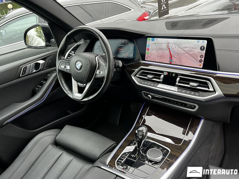 BMW X5 4.0i 6 bmw x5 4.0i 2020