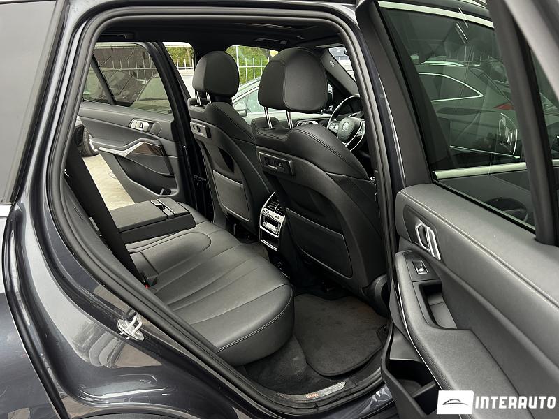 BMW X5 4.0i 16 bmw x5 4.0i 2020