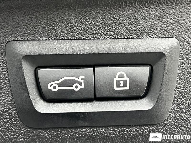 BMW X5 4.0i 18 bmw x5 4.0i 2020