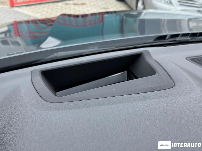 BMW X5 4.0i 12 bmw x5 4.0i 2019