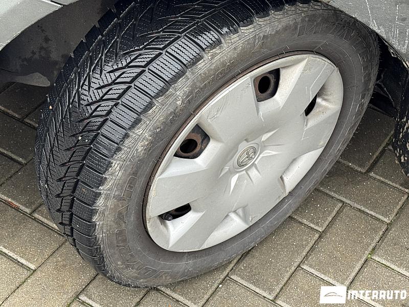 Toyota Corolla 18 toyota corolla 2005