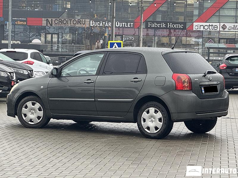 Toyota Corolla 4 toyota corolla 2005