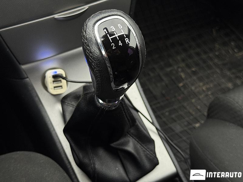 Toyota Corolla 11 toyota corolla 2005