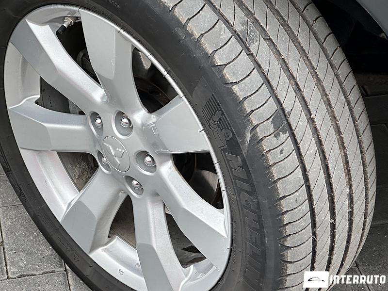 Mitsubishi Outlander 21 mitsubishi outlander 2014