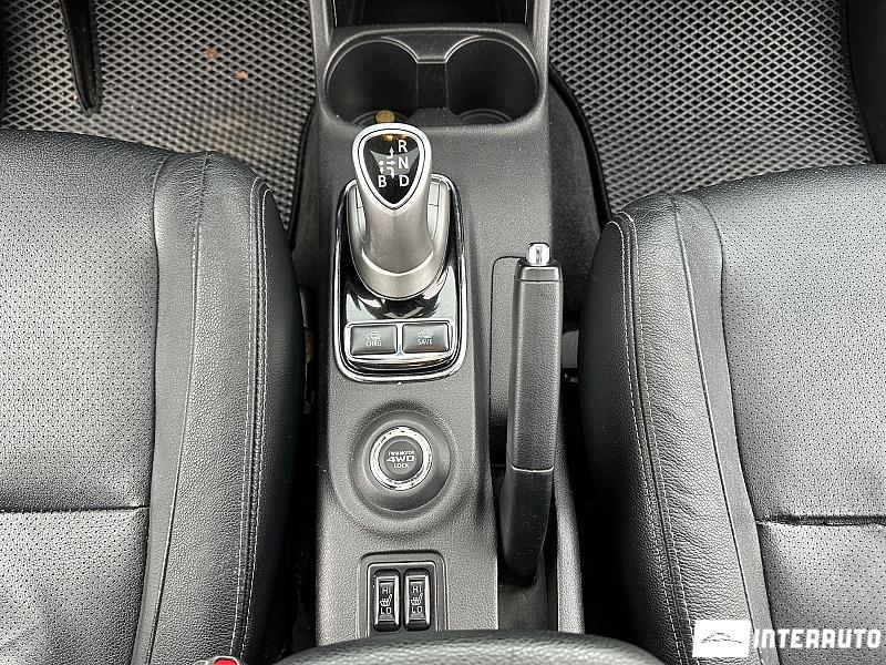 Mitsubishi Outlander 12 mitsubishi outlander 2014