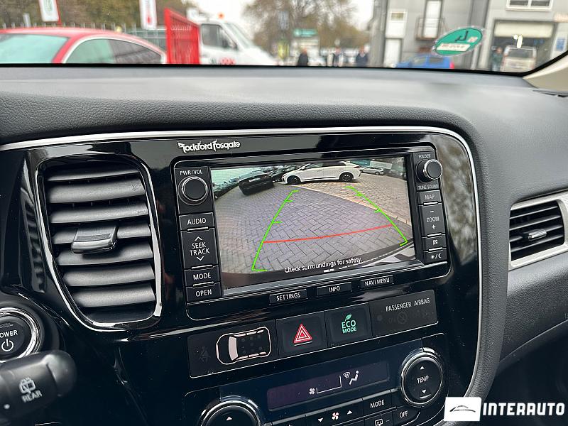 Mitsubishi Outlander 10 mitsubishi outlander 2014