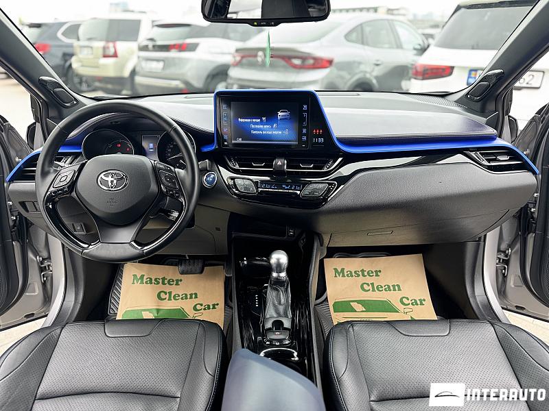 Toyota C-HR 6 toyota c-hr 2016