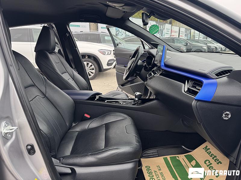 Toyota C-HR 15 toyota c-hr 2016