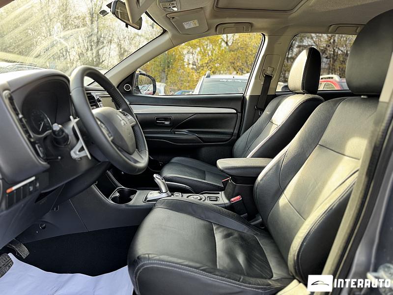 Mitsubishi Outlander 8 mitsubishi outlander 2013