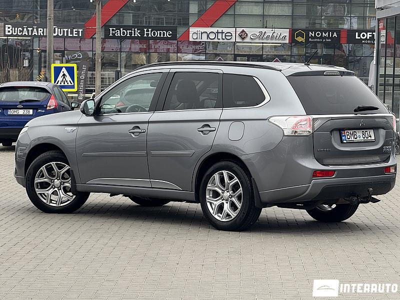 Mitsubishi Outlander 4 mitsubishi outlander 2013