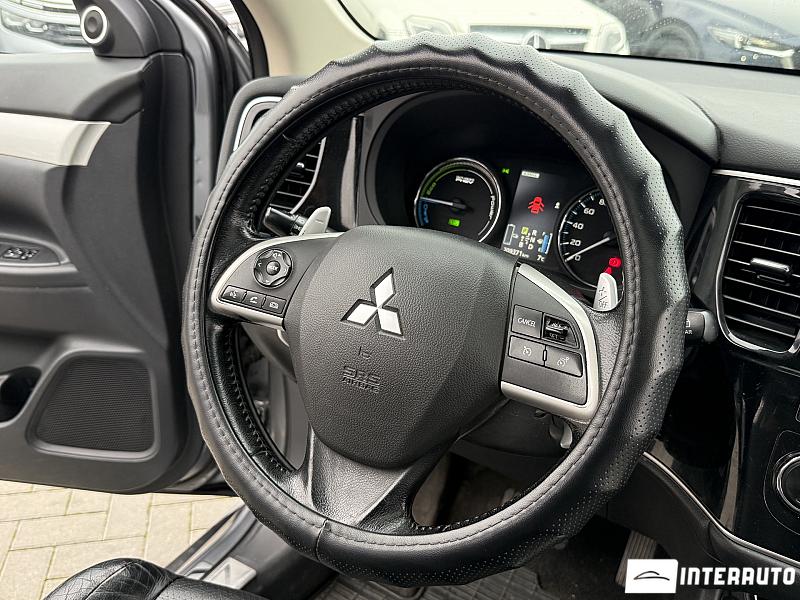 Mitsubishi Outlander 7 mitsubishi outlander 2013