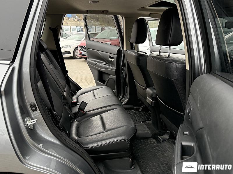 Mitsubishi Outlander 14 mitsubishi outlander 2013