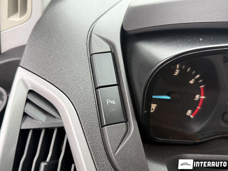 Ford Transit 9 ford transit 2017