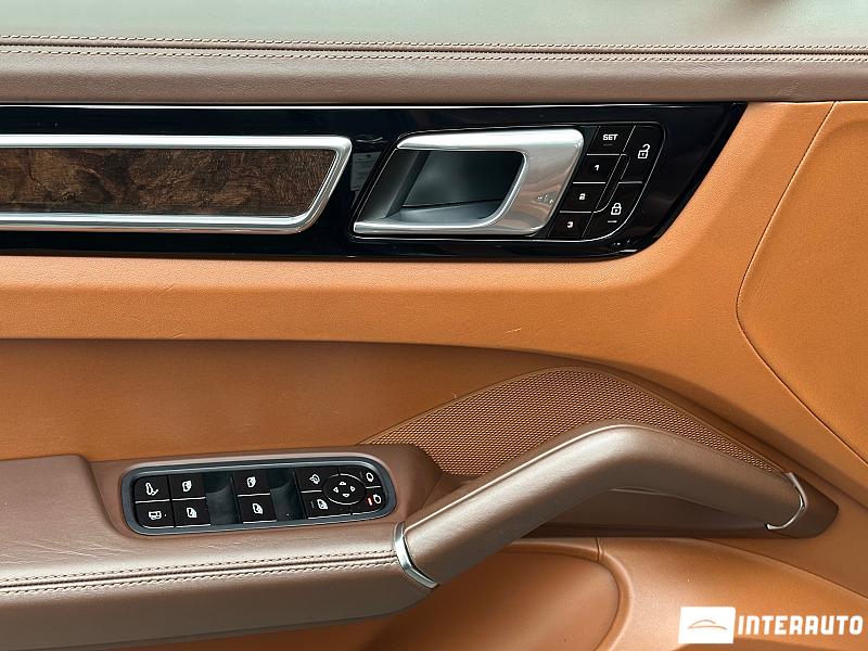 Porsche Cayenne E-Hybrid Coupe 20 porsche cayenne e-hybrid coupe 2021