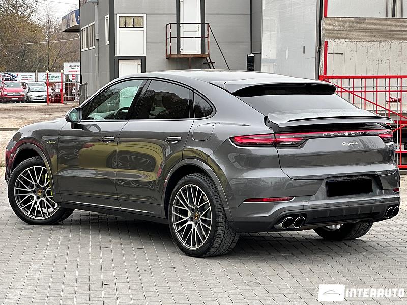Porsche Cayenne E-Hybrid Coupe 4 porsche cayenne e-hybrid coupe 2021