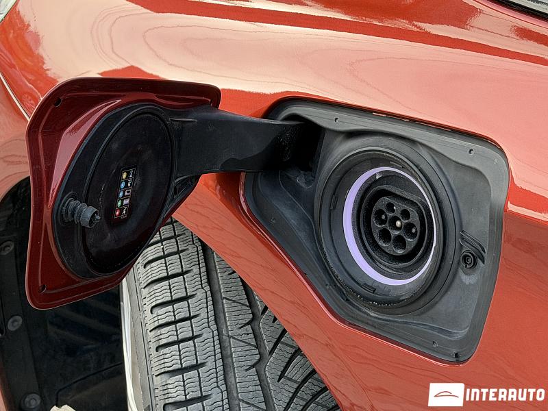 BMW 225XE 5 bmw 225xe 2020