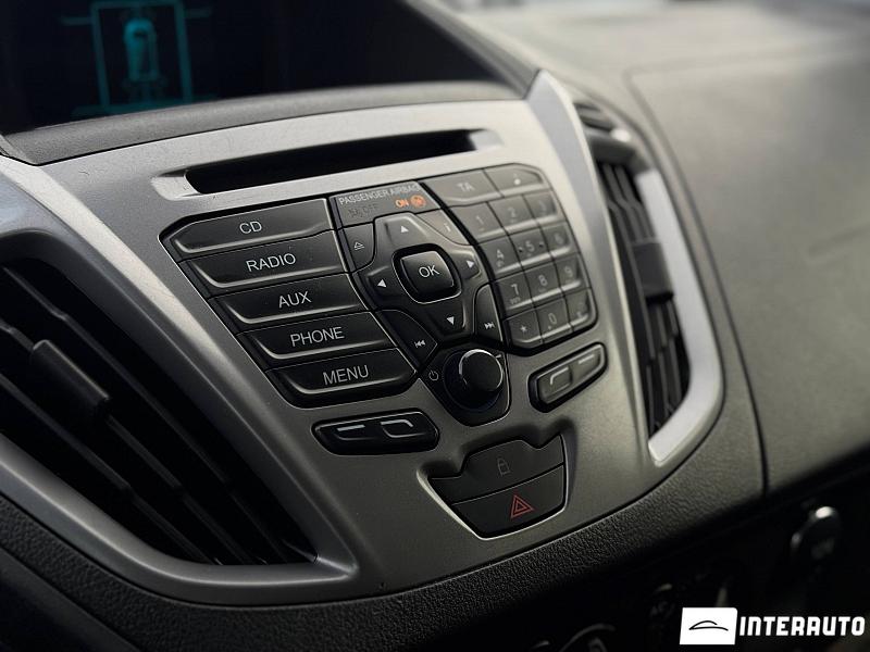 Ford Transit 10 ford transit 2015