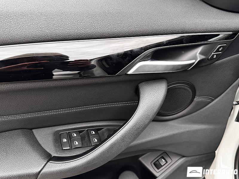 BMW X1 1.8D 13 bmw x1 1.8d 2019