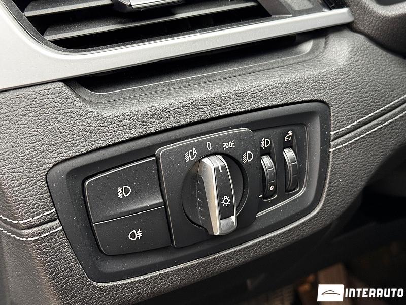 BMW X1 1.8D 12 bmw x1 1.8d 2019