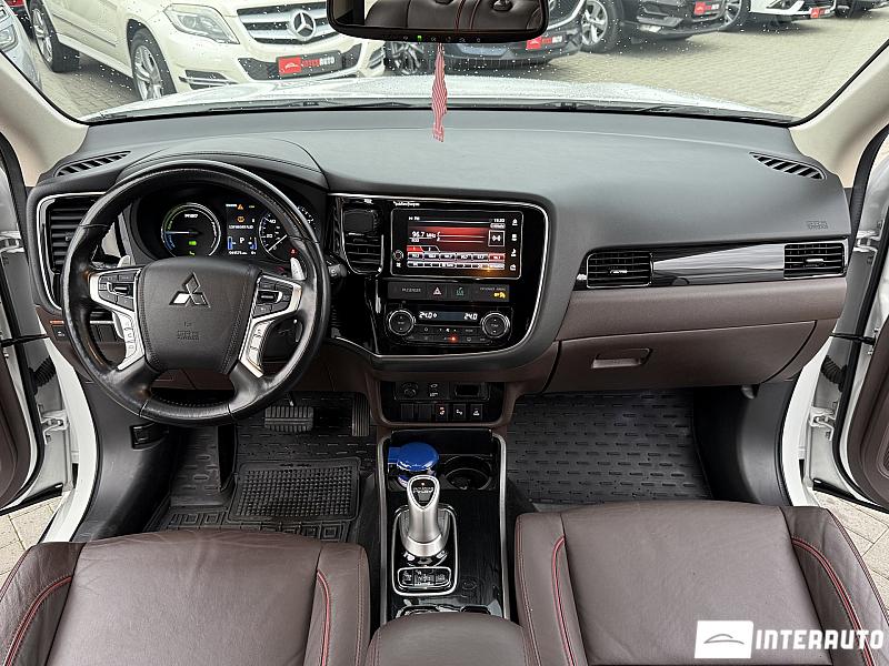 Mitsubishi Outlander 6 mitsubishi outlander 2018