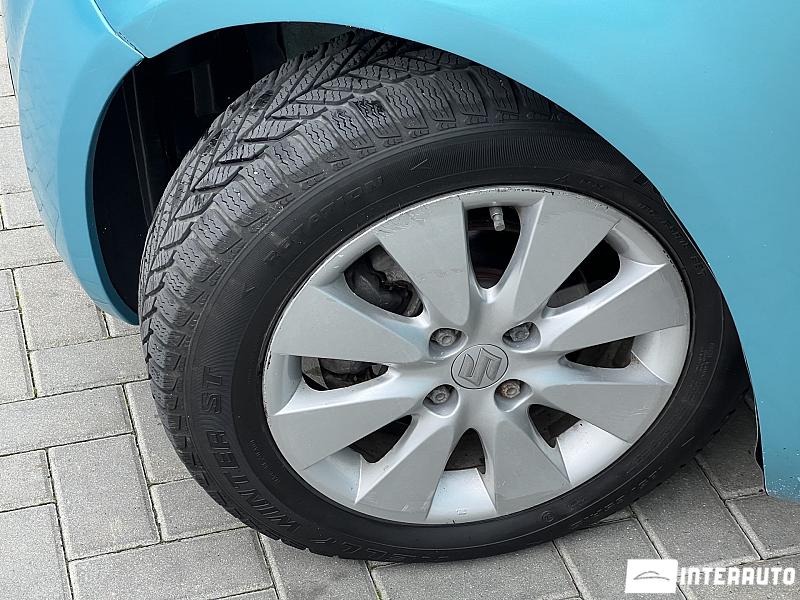 Suzuki Splash 15 suzuki splash 2010