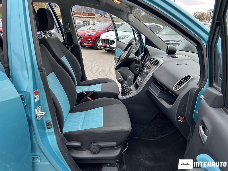 Suzuki Splash 14 suzuki splash 2010