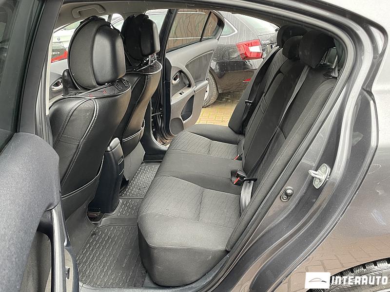 Toyota Avensis 15 toyota avensis 2009