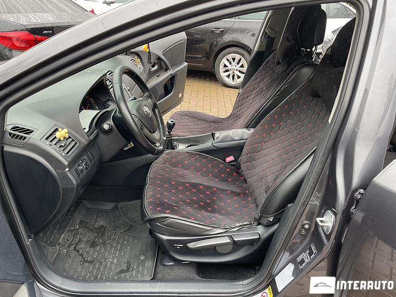 Toyota Avensis 6 toyota avensis 2009