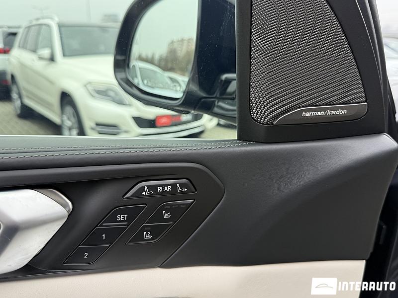 BMW X7 3.0d 30 bmw x7 3.0d 2019