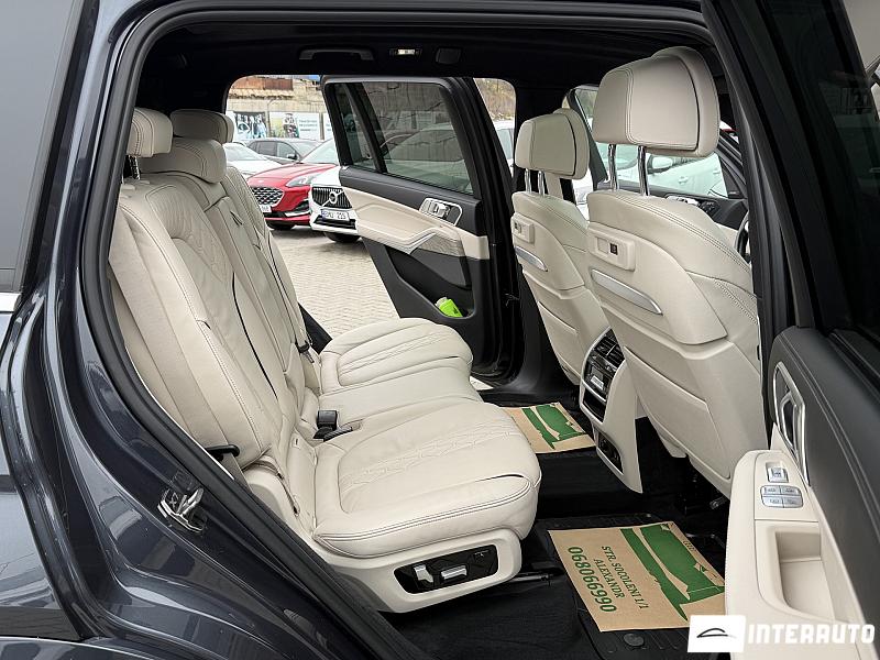 BMW X7 3.0d 23 bmw x7 3.0d 2019