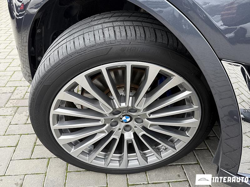 BMW X7 3.0d 26 bmw x7 3.0d 2019