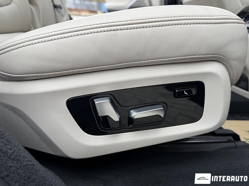 BMW X7 3.0d 32 bmw x7 3.0d 2019