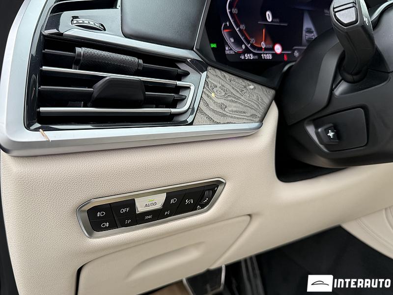 BMW X7 3.0d 31 bmw x7 3.0d 2019