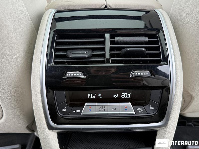 BMW X7 3.0d 33 bmw x7 3.0d 2019