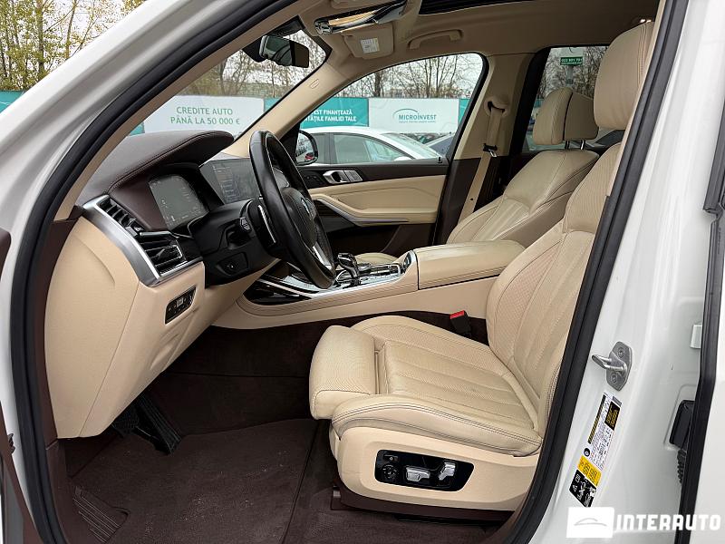 BMW X7 4.0i 6 bmw x7 4.0i 2019