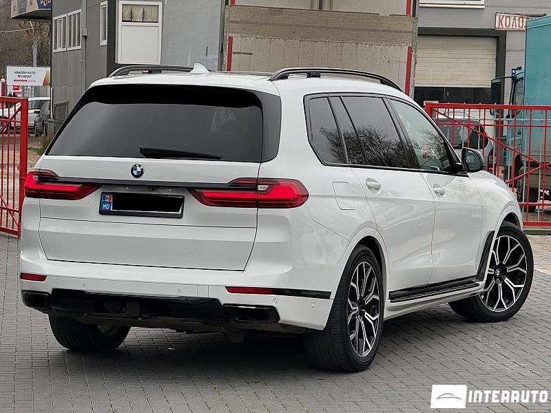 BMW X7 4.0i 2 bmw x7 4.0i 2019