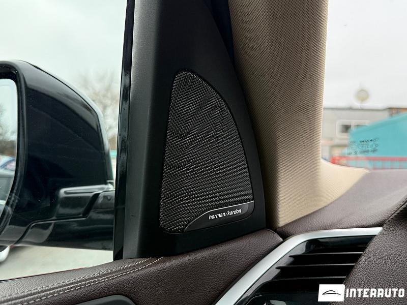 BMW X7 4.0i 18 bmw x7 4.0i 2019